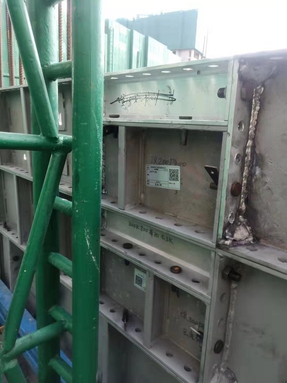 工(gōng)地(dì)小(xiǎo)創新|鋁模K闆小(xiǎo)助手 提升爬架安全性