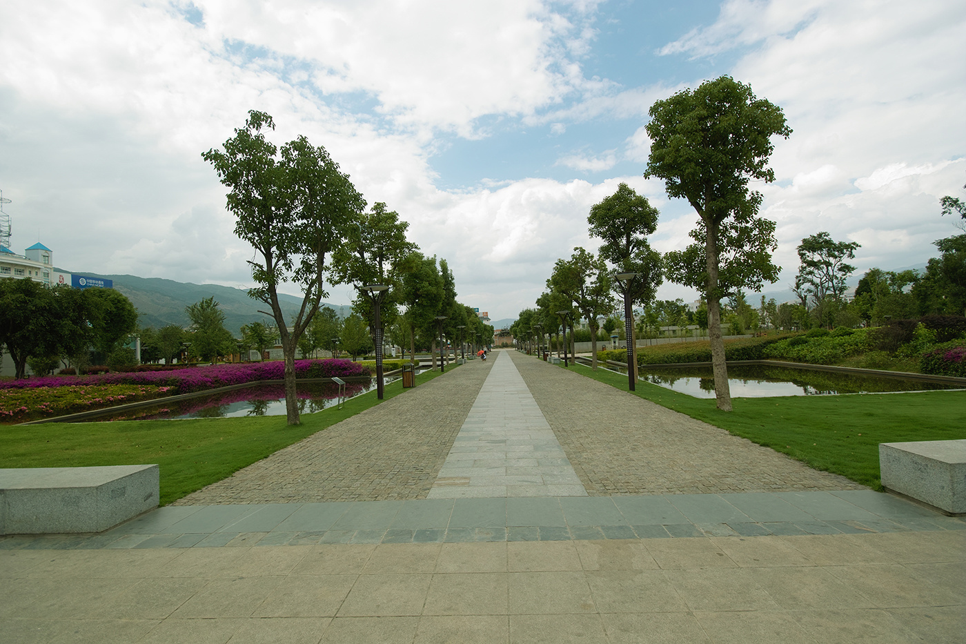 臨滄市(shì)城(chéng)市(shì)中心花(huā)園