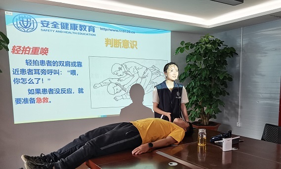 崗頭村(cūn)城(chéng)中村(cūn)回遷安置房(fáng)項目開(kāi)展健康安全知(zhī)識專題培訓講座