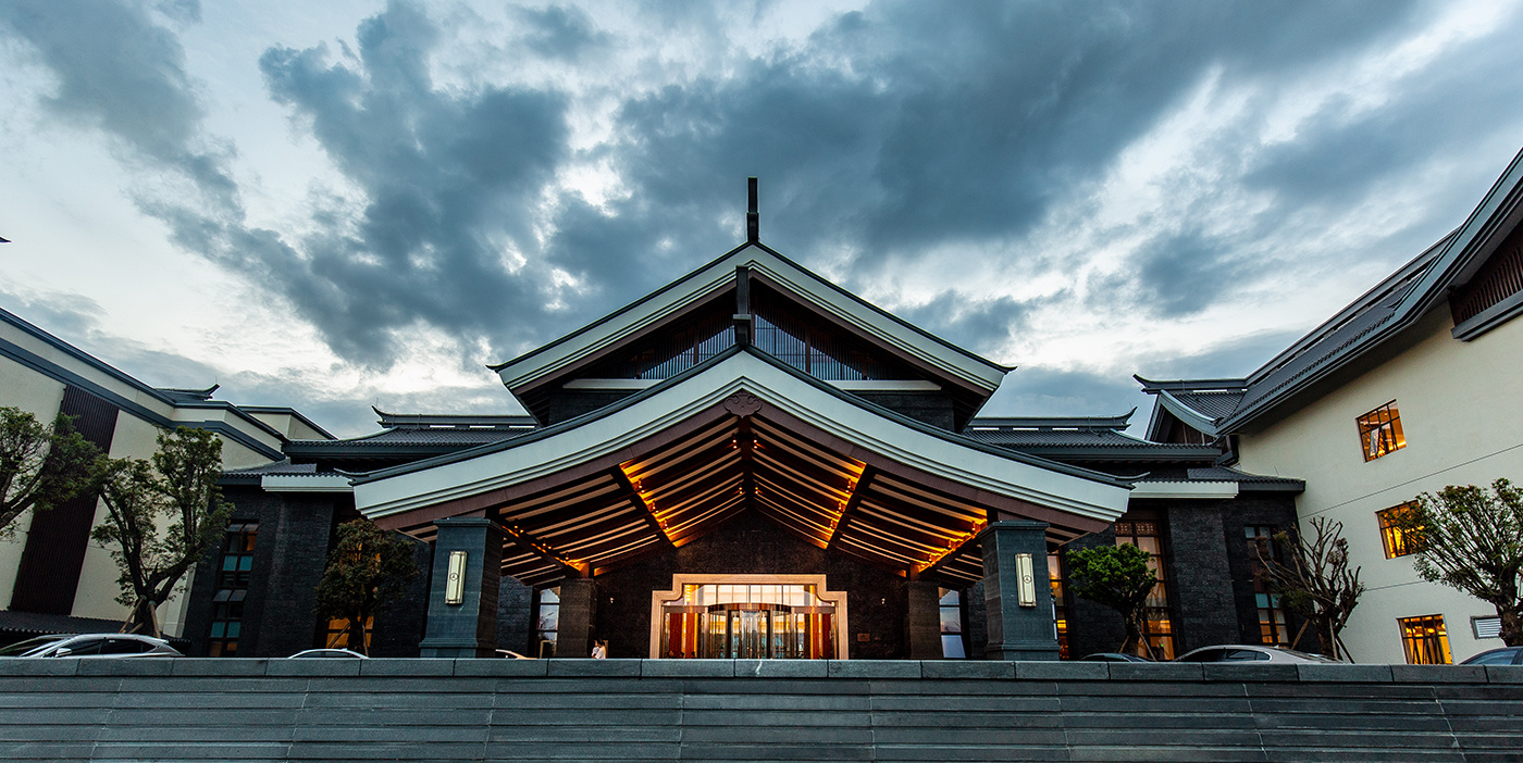 保山(shān)青華湖(hú)園林(lín)生(shēng)态酒店(diàn)項目-2020-2021年(nián)度國(guó)家(jiā)優質工(gōng)程獎