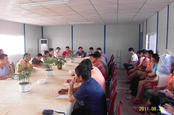 總經理(lǐ)孟春柳親臨昭通(tōng)移民(mín)搬遷工(gōng)程綏江項目部視(shì)察工(gōng)作(zuò)