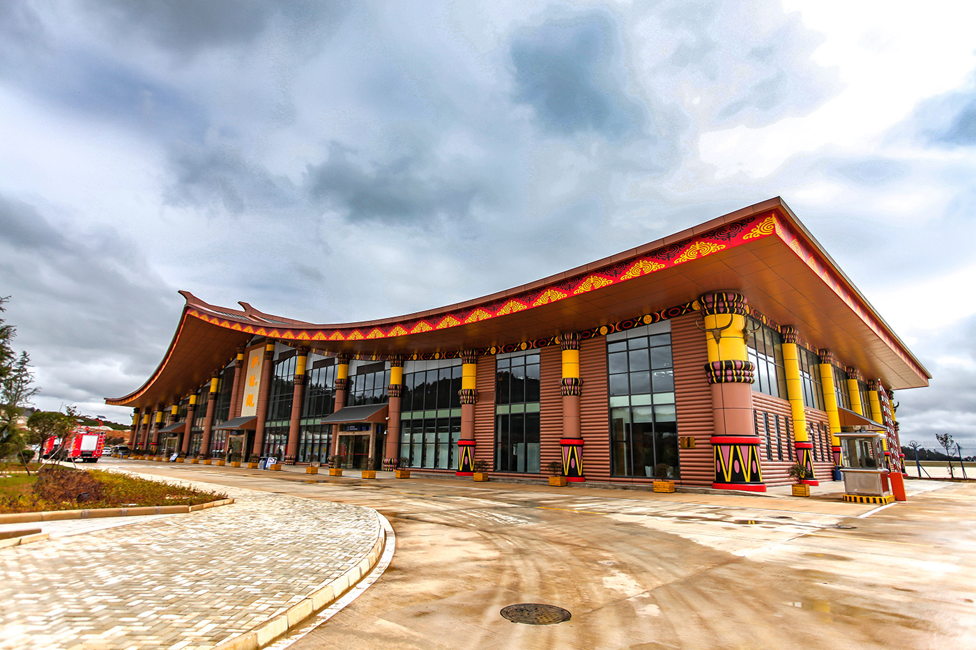 麗(lì)江泸沽湖(hú)機(jī)場(chǎng)