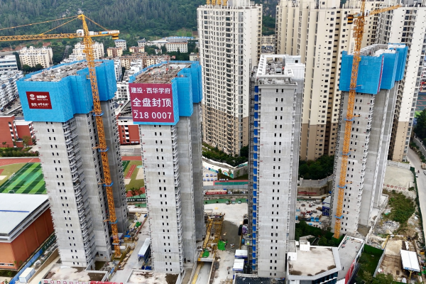 百日(rì)攻堅“答(dá)卷”+1 ——四公司建投·西(xī)華學府（一(yī)期）項目建設側記